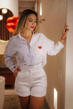 Cargar imagen en el visor de galería, L.O.V.E  Shirt
